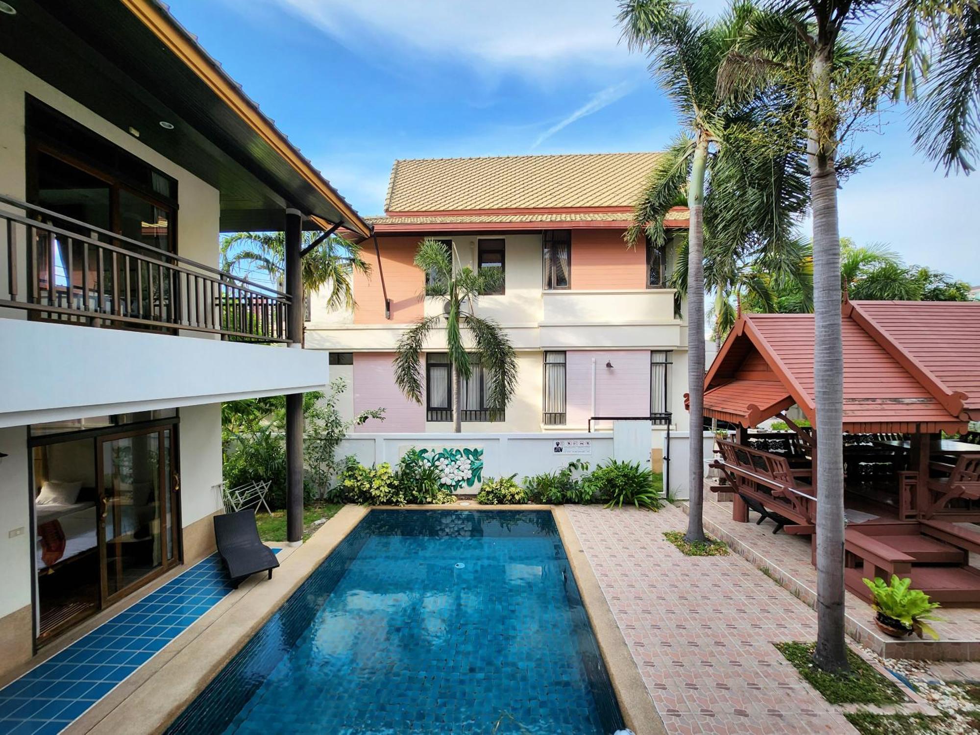 ปุณณภา พูล วิลล่า พัทยา Punnapha Pool Villa Pattaya Jomtien Beach Exteriör bild