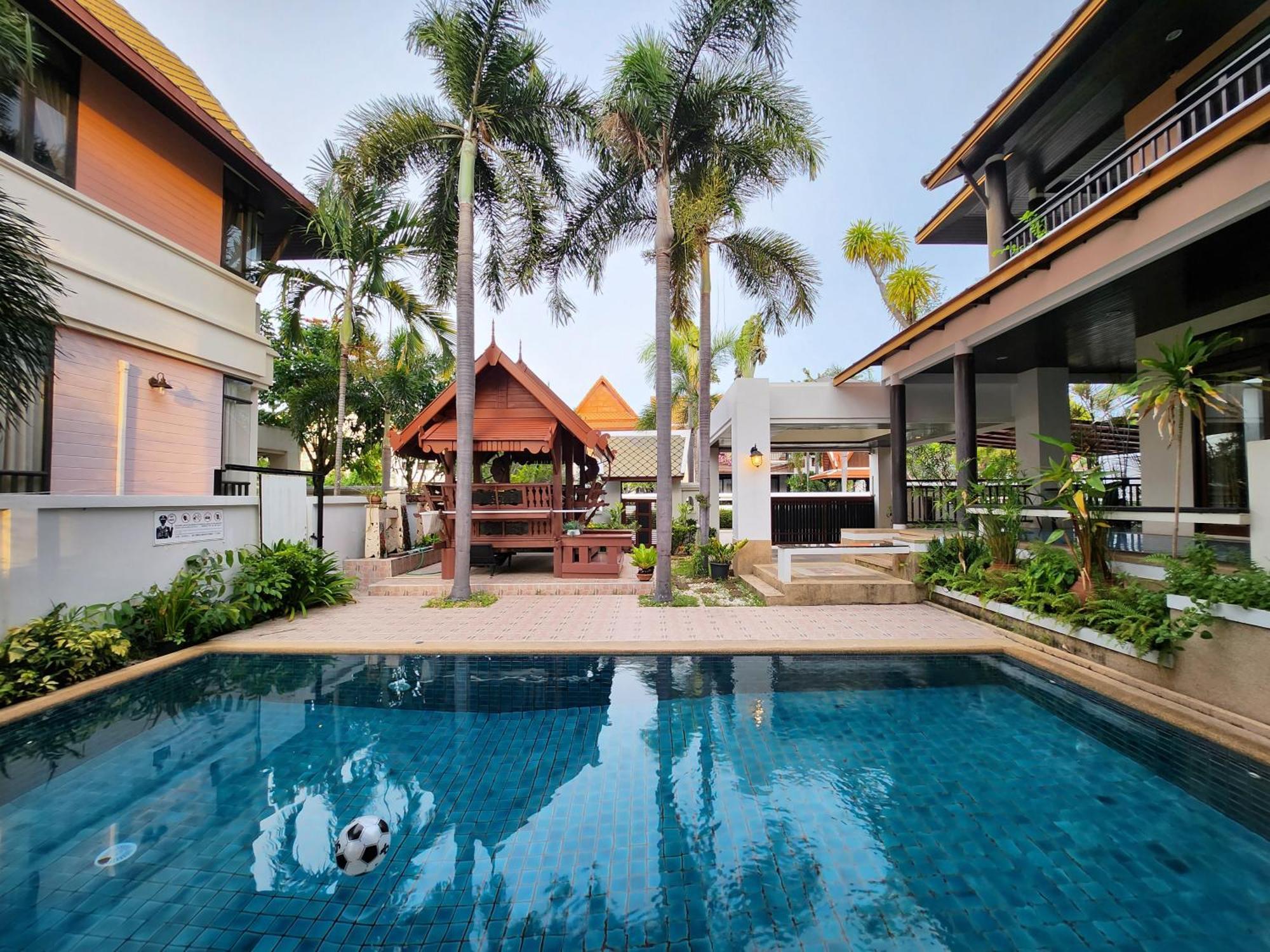 ปุณณภา พูล วิลล่า พัทยา Punnapha Pool Villa Pattaya Jomtien Beach Exteriör bild
